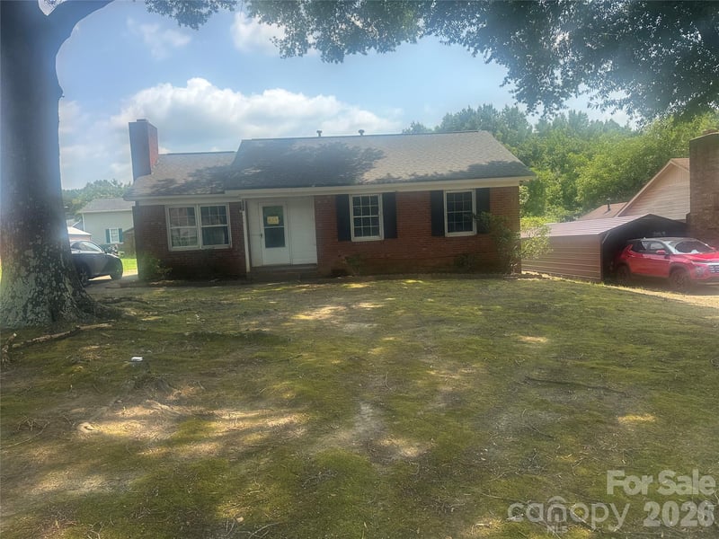 1109 Mclaughlin St, Statesville, NC 28677