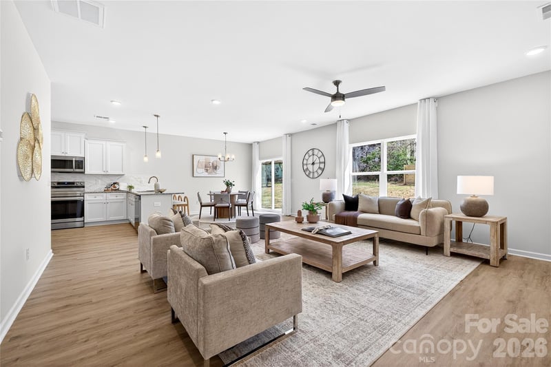 1035 Rodey Ave, Charlotte, NC 28206