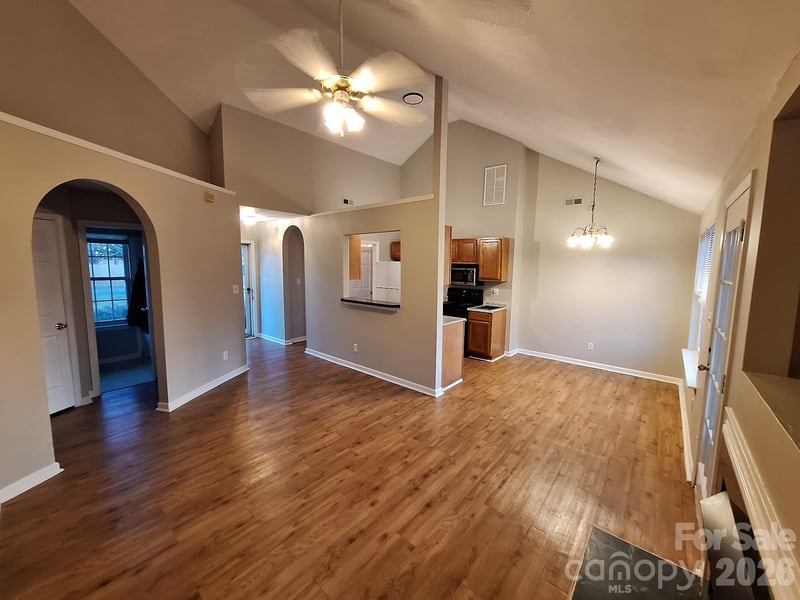 3523 Tracy Glenn Ct, Charlotte, NC 28269