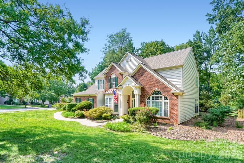 10808 Pomerane Pl, Charlotte, NC 28277