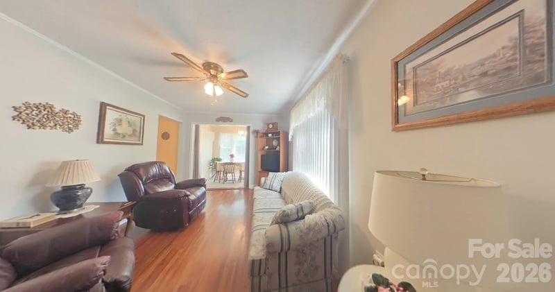 214 Governors View Rd, Asheville, NC 28805