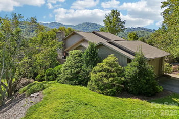 15 Stony Rg, Asheville, NC 28804