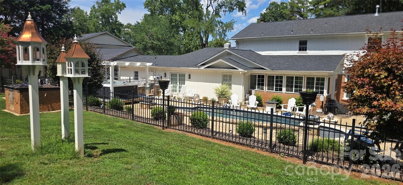 5417 Lebanon Rd, Mint Hill, NC 28227