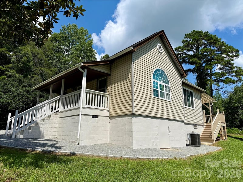 910 Hopewell Church Rd, Catawba, NC 28609