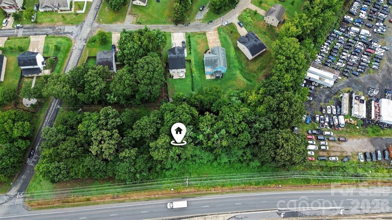 12002 N Tryon St, Charlotte, NC 28262