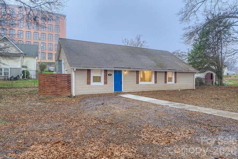 307 S Ransom St, Gastonia, NC 28052