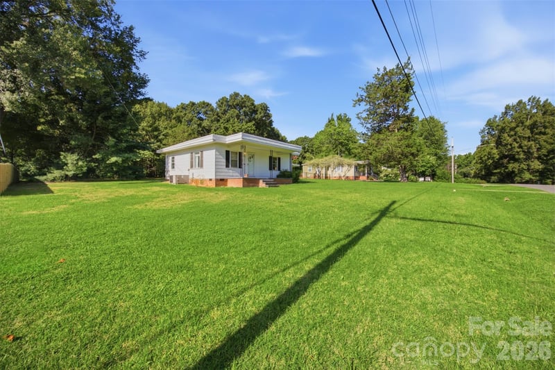 615 Westway Dr, Gastonia, NC 28054