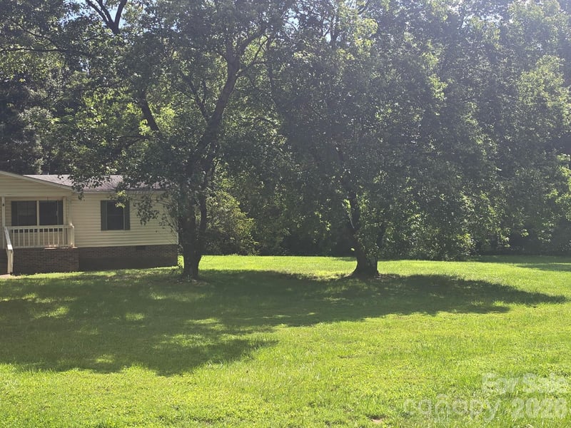 3944 Gaston Webbs Chapel Rd, Crouse, NC 28033
