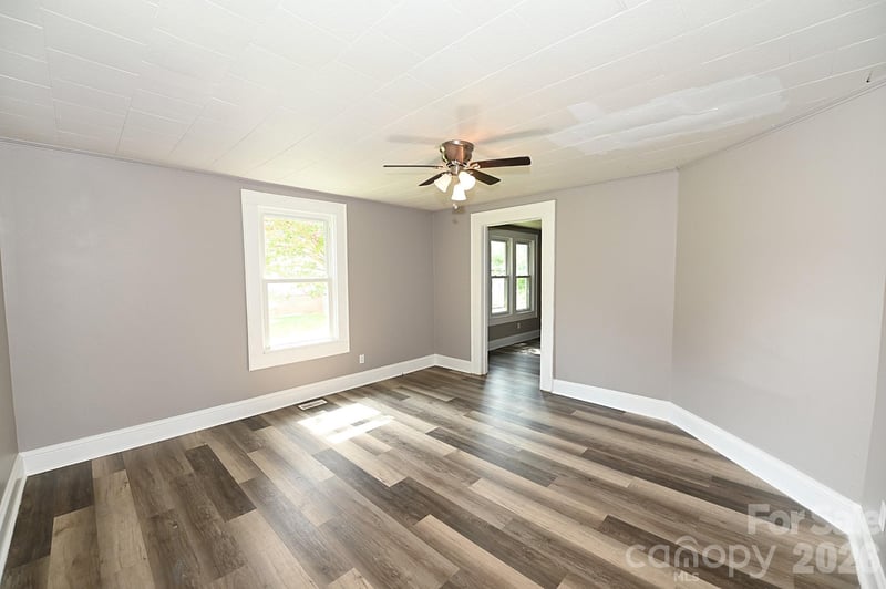 1632 C Ave SE, Hickory, NC 28602