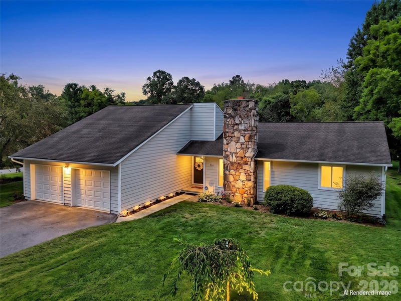 693 Monte Vista Rd, Candler, NC 28715