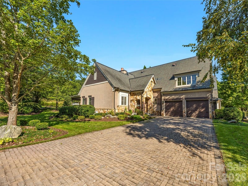 583 Walnut Valley Pw, Arden, NC 28704