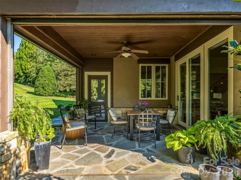 583 Walnut Valley Pw, Arden, NC 28704