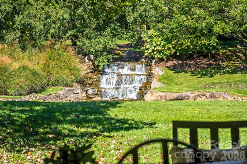 583 Walnut Valley Pw, Arden, NC 28704