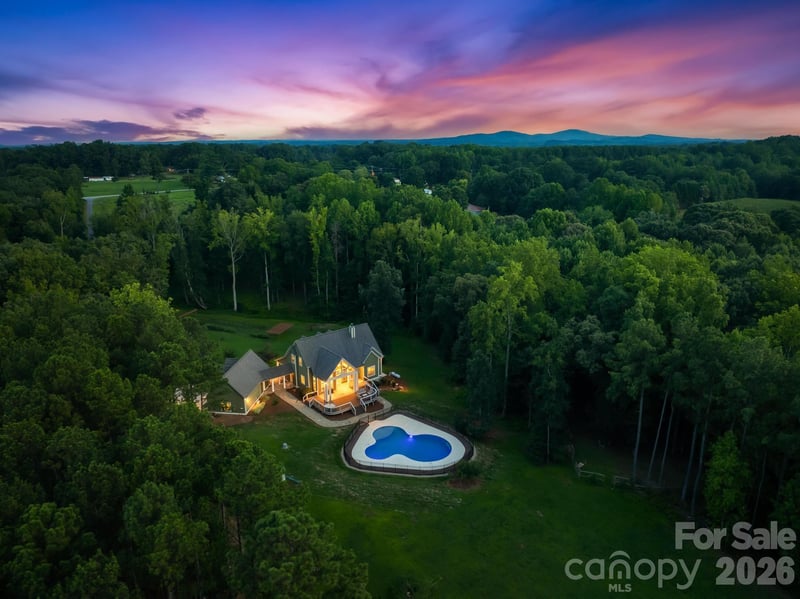 6334 Long Island Rd, Catawba, NC 28609
