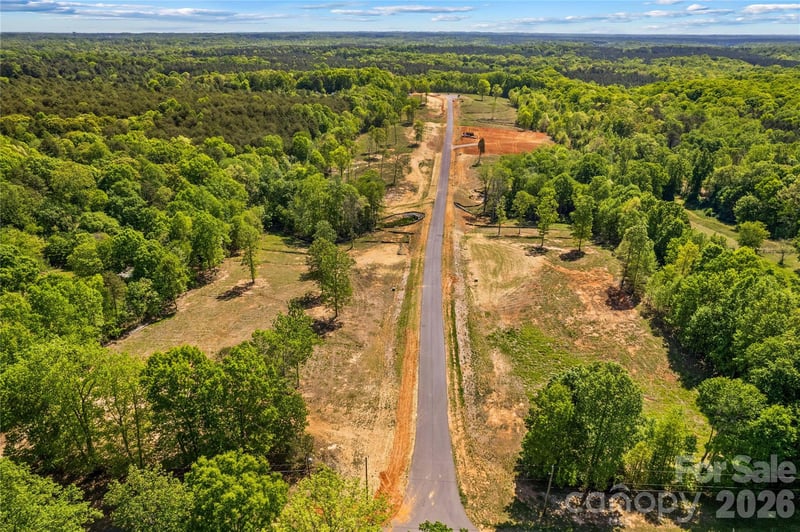 000 Boomer Ct, Statesville, NC 28677