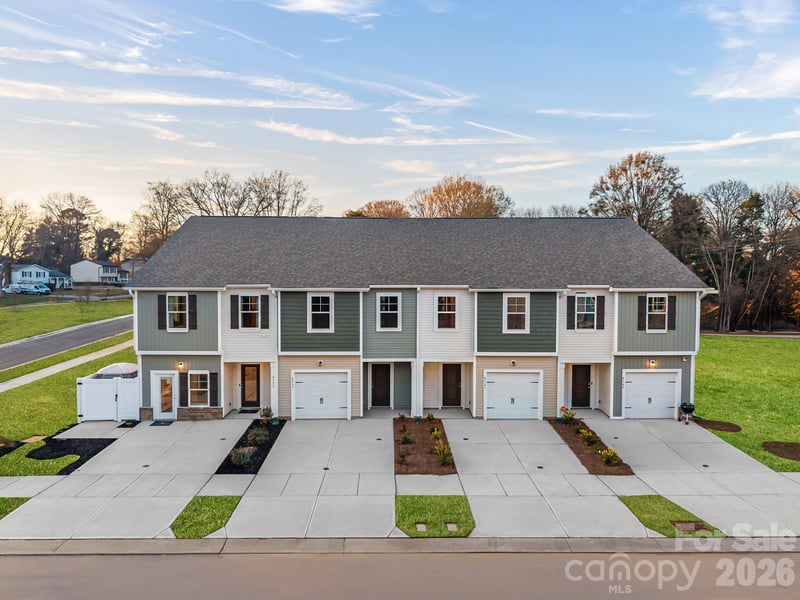 4611 Green Drake Dr, Charlotte, NC 28269