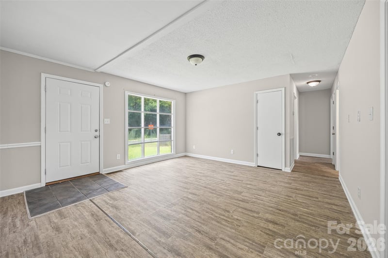 195 Moda Rd, Blacksburg, SC 29702