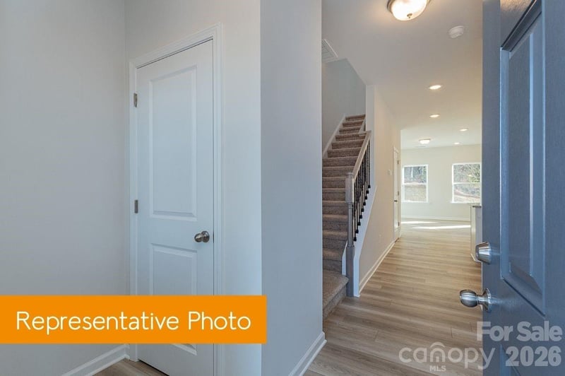5710 Ringneck Rd, Charlotte, NC 28216