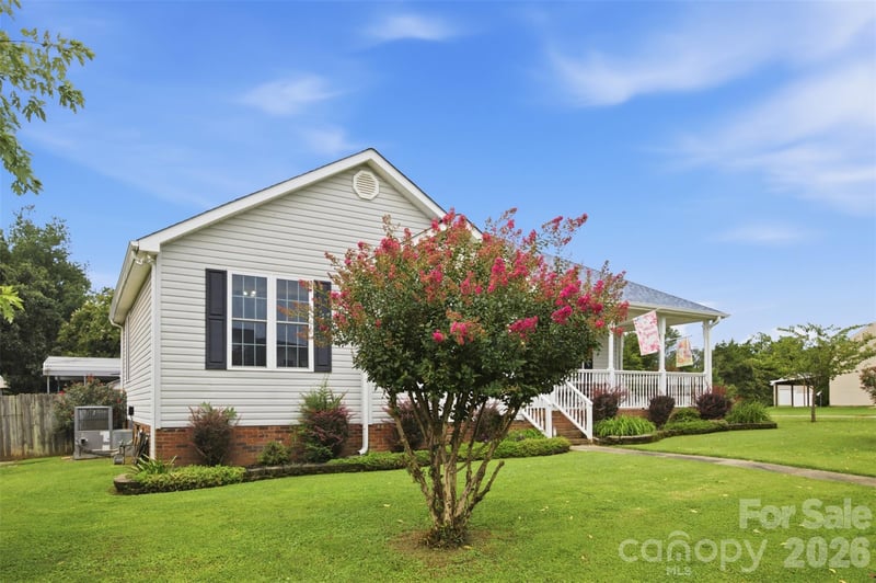 400 Brookhollow Dr, York, SC 29745