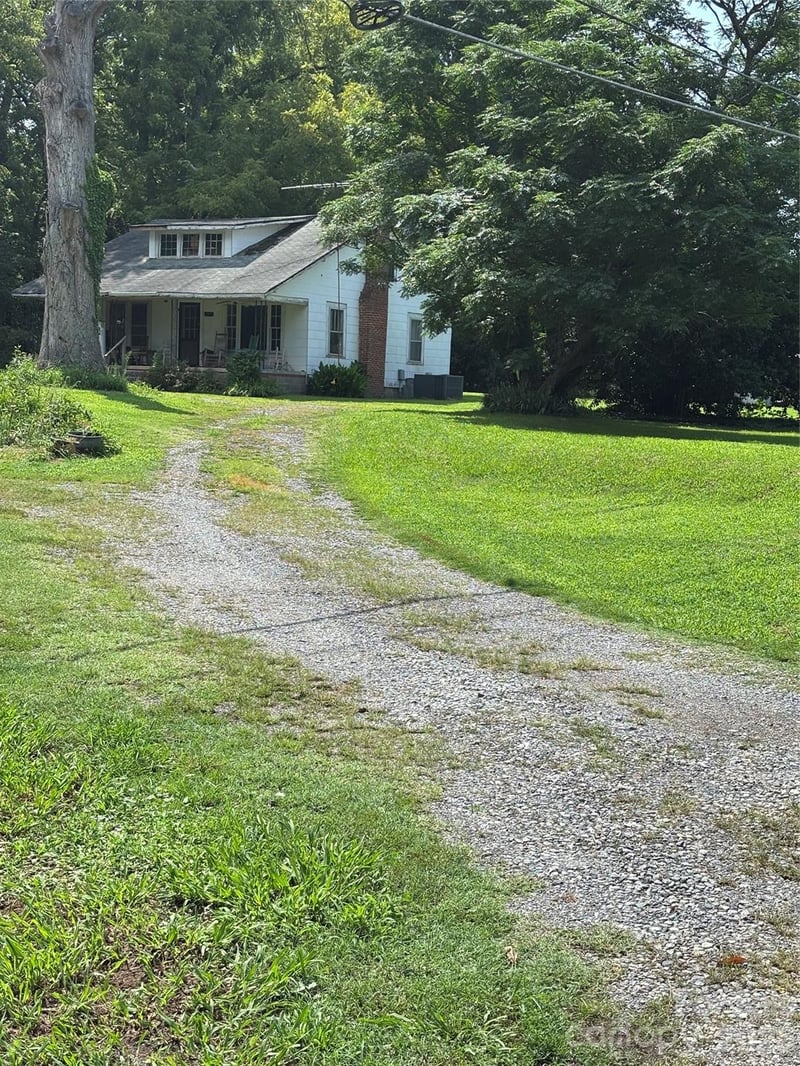 109 Crossrail Rd, Mooresville, NC 28115