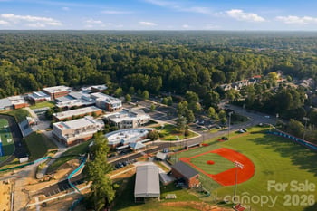 127 Smithfield Dr, Charlotte, NC 28270