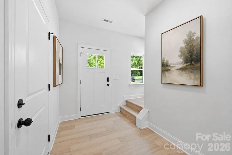 5016 Hoover Dr, Charlotte, NC 28269