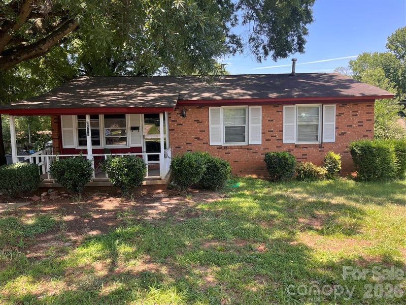 2508 Alleghany St, Charlotte, NC 28208