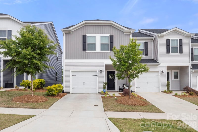 3045 Belstock Ct, Charlotte, NC 28216