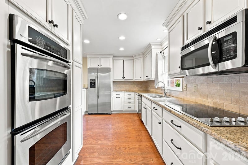 3528 Broadfield Rd, Charlotte, NC 28226