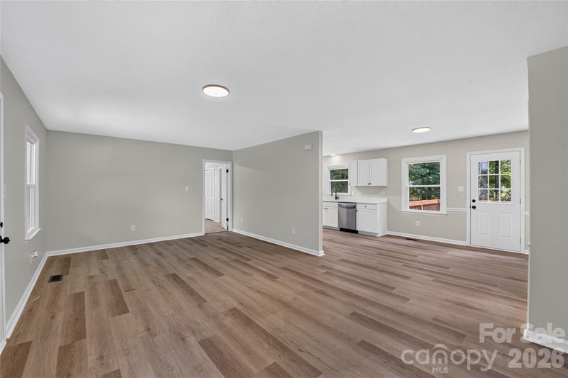 4625 Longbriar Dr, Gastonia, NC 28056