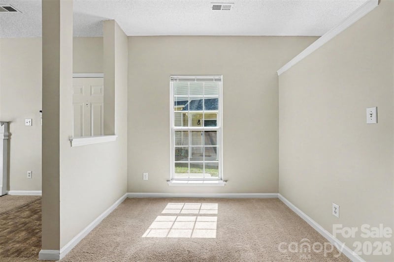 9327 Kimmel Ln, Charlotte, NC 28216