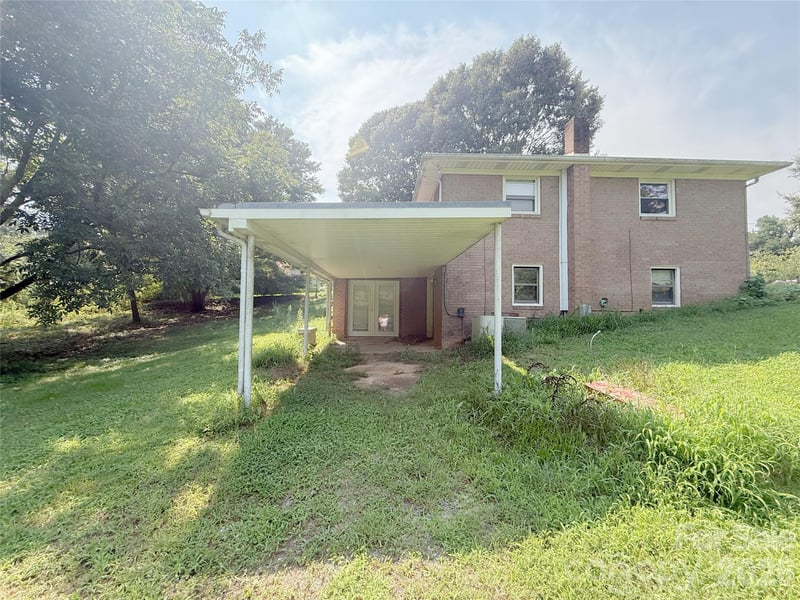 2406 Dale St, Kannapolis, NC 28083