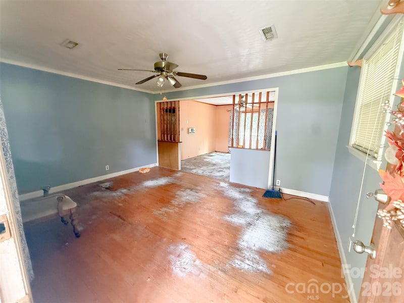 2406 Dale St, Kannapolis, NC 28083