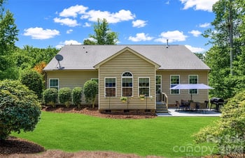 4018 Harmattan Dr, Denver, NC 28037