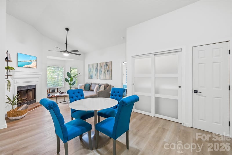 4130 Charlotte Hw, Lake Wylie, SC 29710