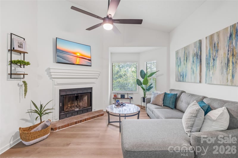 4130 Charlotte Hw, Lake Wylie, SC 29710