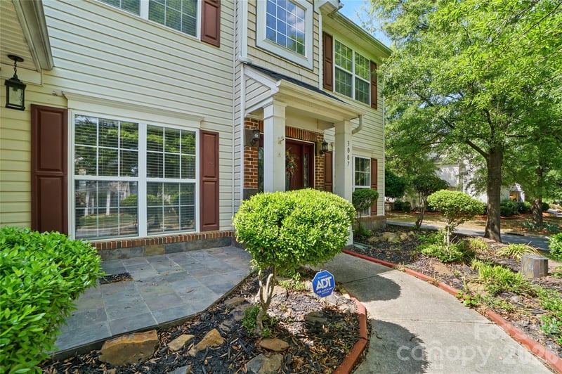 3007 Gambrill Falls Dr, Indian Trail, NC 28079