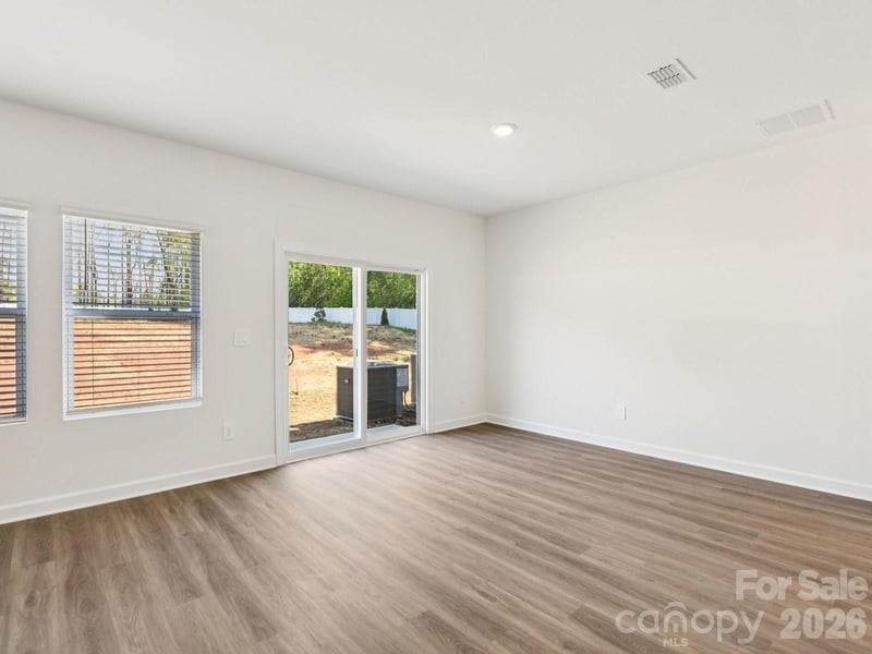 4230 Murk Ln, Charlotte, NC 28213