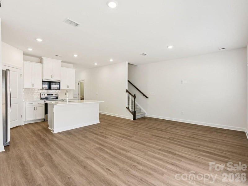 4230 Murk Ln, Charlotte, NC 28213