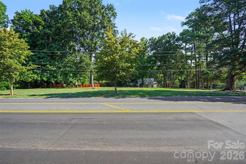 7413 Alexander Rd, Charlotte, NC 28270