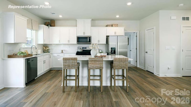 908 Streamwood Ave, Newton, NC 28658