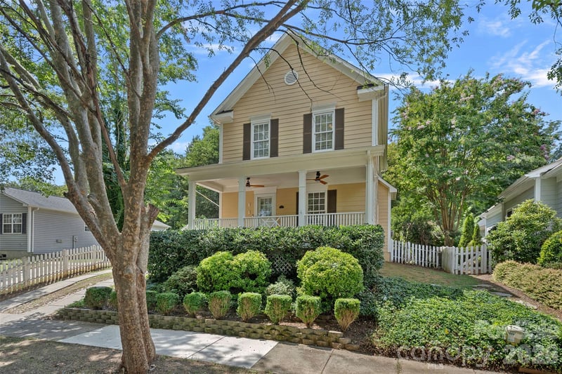 14015 Garden District Row, Huntersville, NC 28078