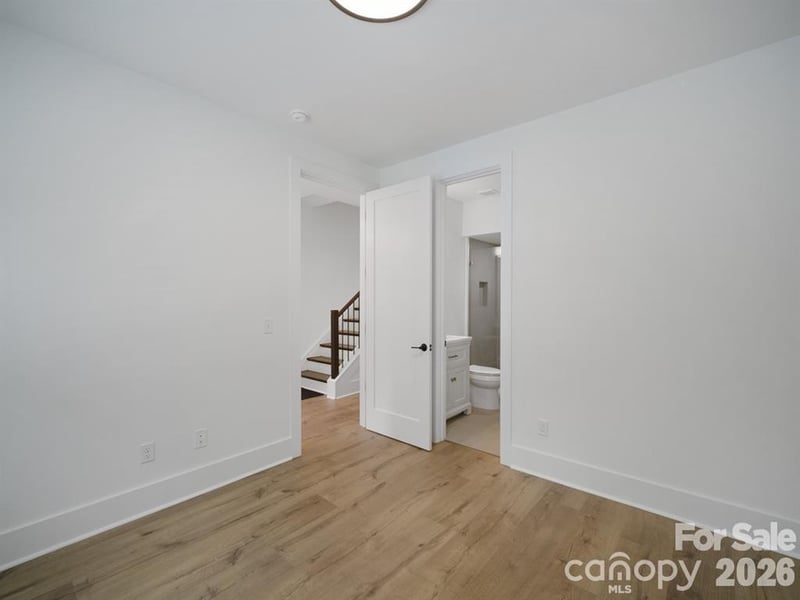 2516 Park Rose Ln #15, Charlotte, NC 28204