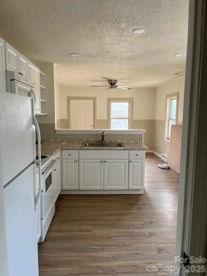 723 Hunt St, Statesville, NC 28677