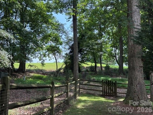 9424 Fairway Ridge Rd, Charlotte, NC 28277