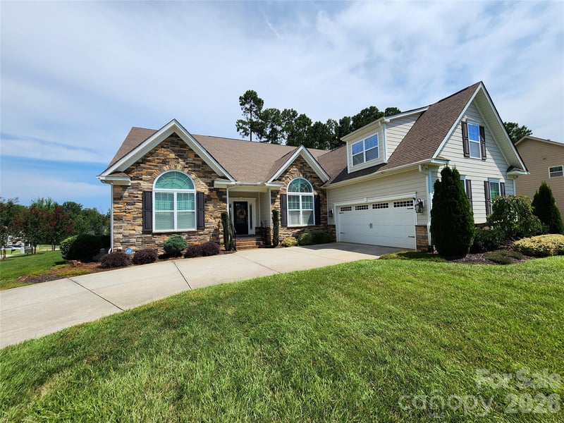 142 Butler Dr, Mooresville, NC 28115