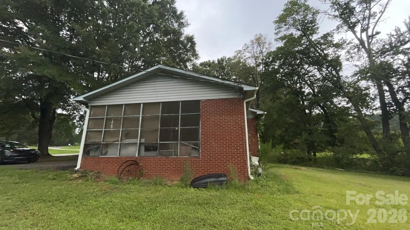 389 Midway Lake Rd, Mooresville, NC 28115