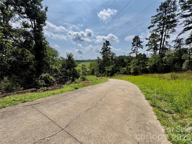 9999 Wescott Way, Alexander, NC 28701