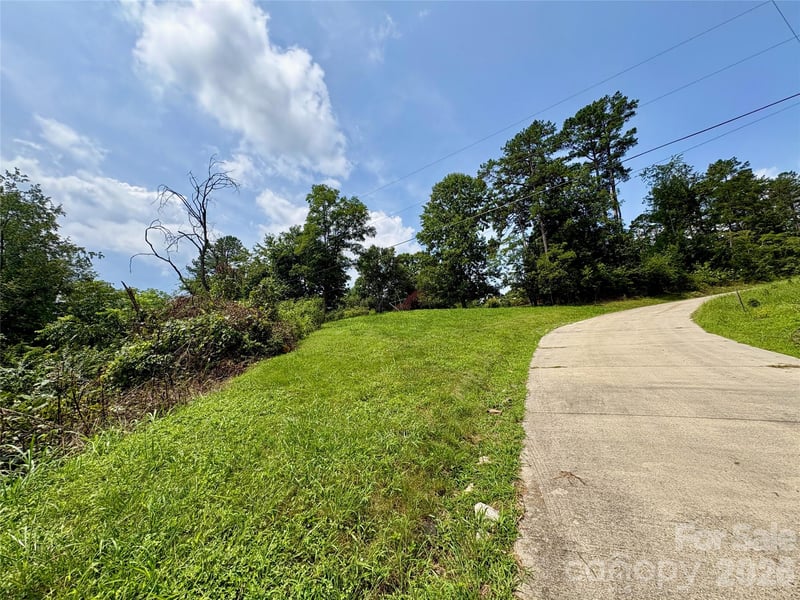 9999 Wescott Way, Alexander, NC 28701
