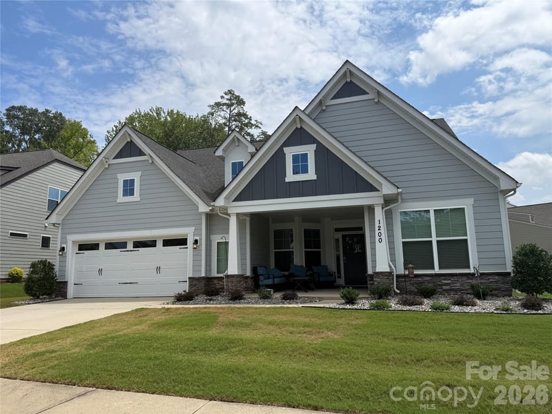 1200 Curling Creek Dr, Indian Trail, NC 28079